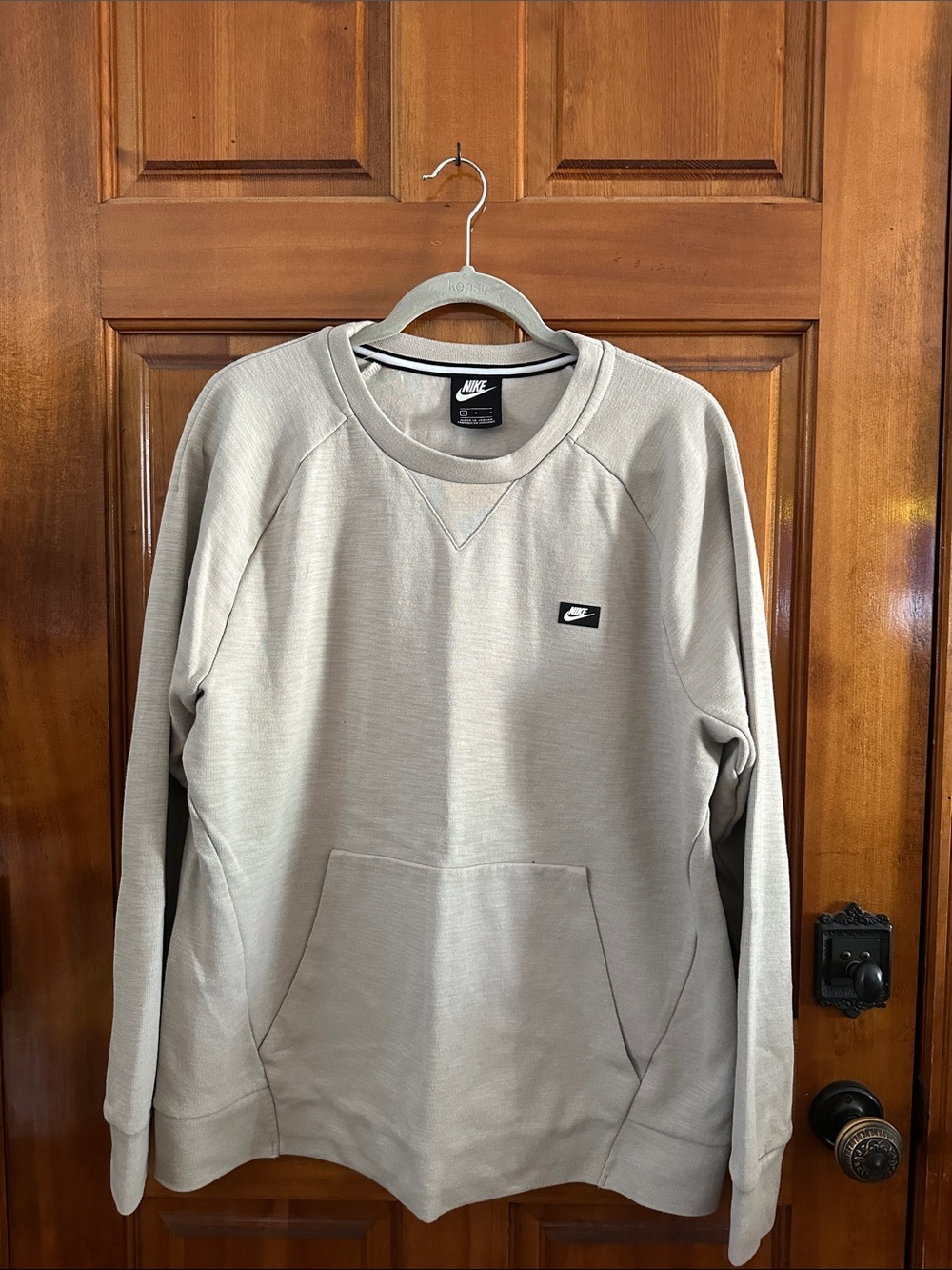 Nike Men’s Crewneck Sweatshirt - Light Beige